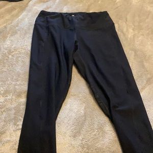 Black workout Capri leggings